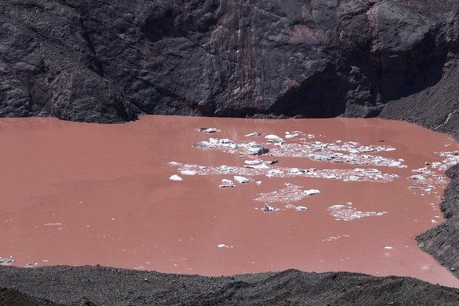 ausangate-red-lake-trek-1-day-huaynas-expeditions