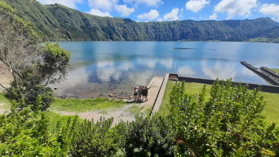 azores-explore-the-dramatic-crater-of-sete-cidades-3