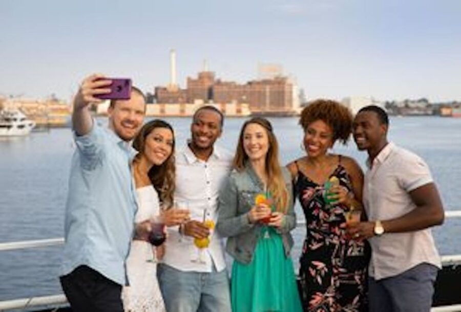 Baltimore: Thanksgiving Day Lunch Cruise