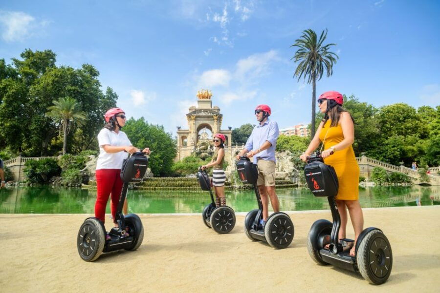 barcelona-25h-gaudi-segway-tour