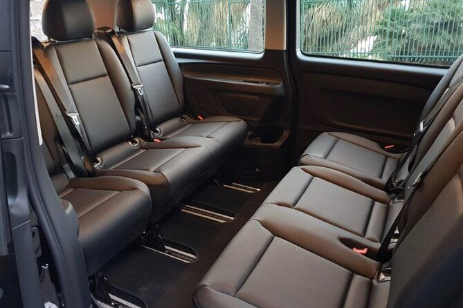 barcelona-airport-cruise-port-or-hotel-private-transfer-2