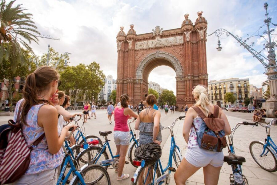 barcelona-beach-3-hour-bike-tour