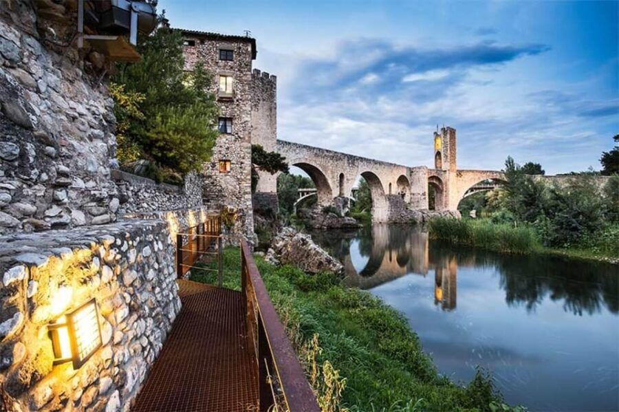 barcelona-besalu-dali-and-girona-tour