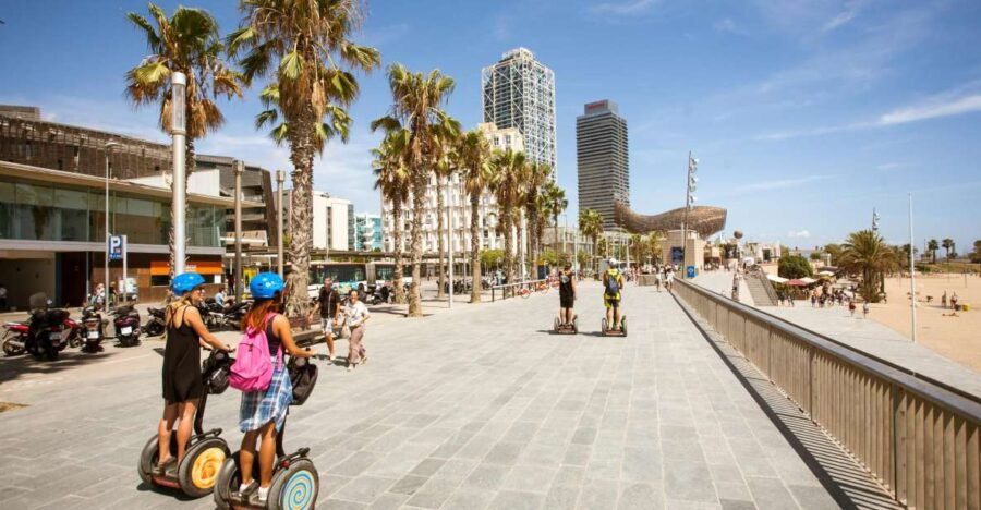 barcelona-city-highlights-guided-segway-tour