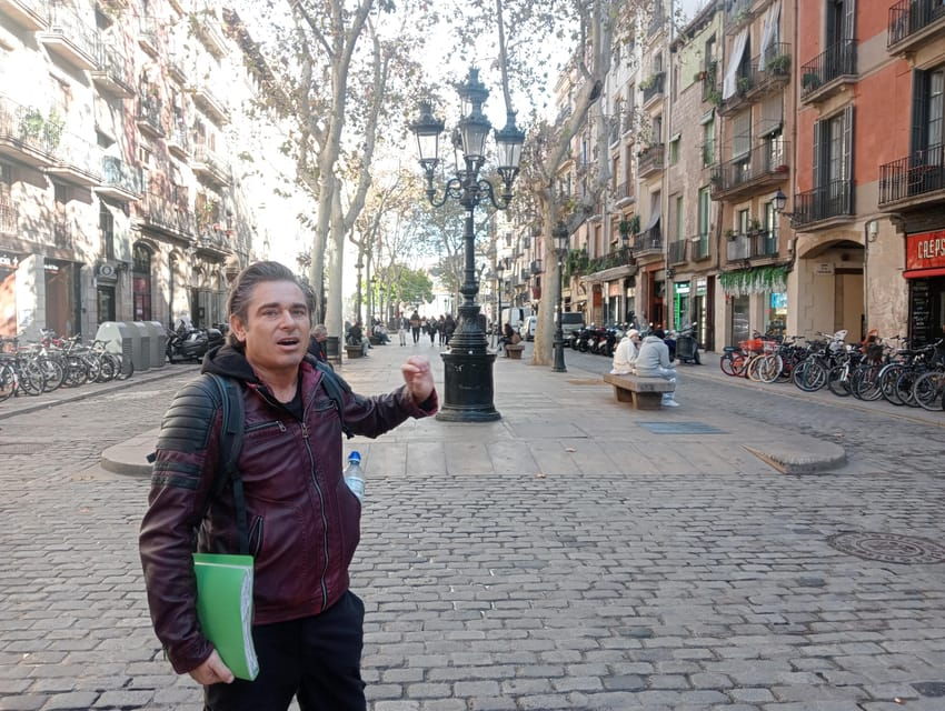 barcelona-curious-legends-and-traditions-of-old-town-tour