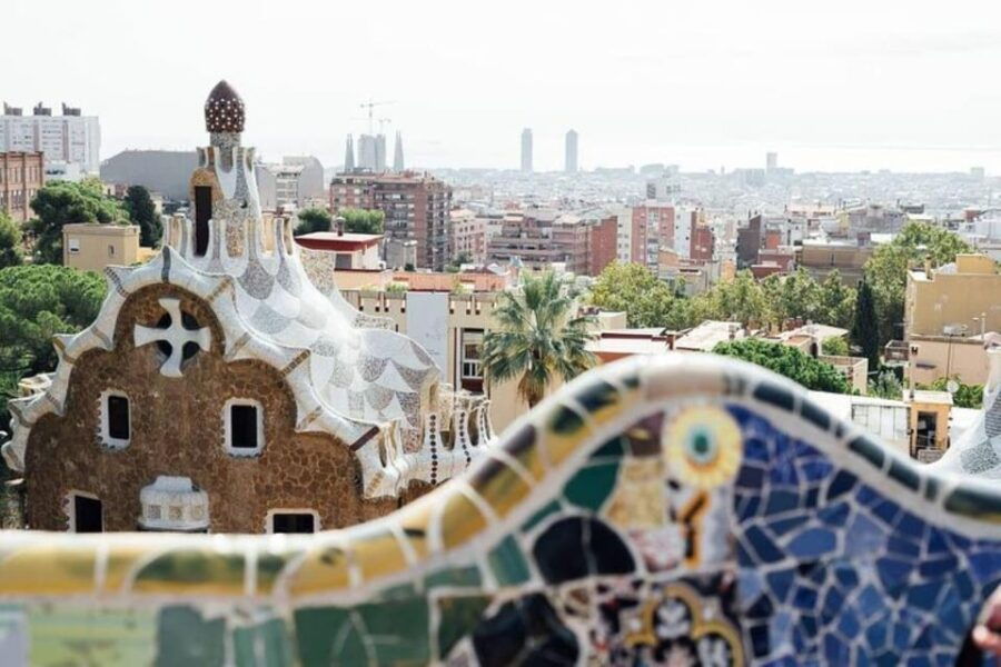 barcelona-half-day-private-tour-with-driver
