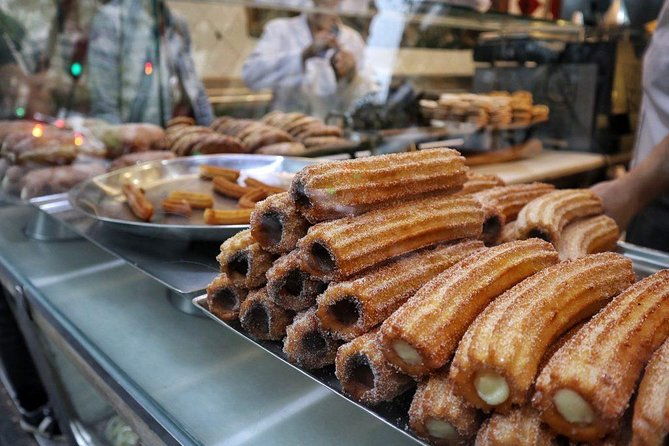 barcelona-lets-explore-the-hidden-gems-with-a-local-private-tour