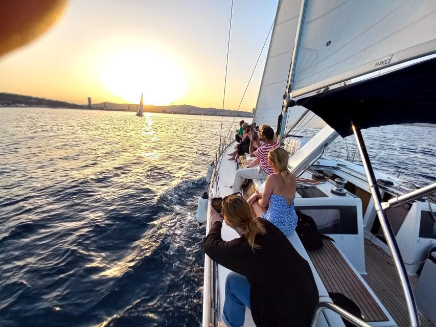 barcelona-luxury-private-sunset-yacht-cruise