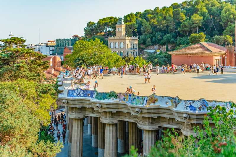 barcelona-park-guell-guided-tour-priority-access