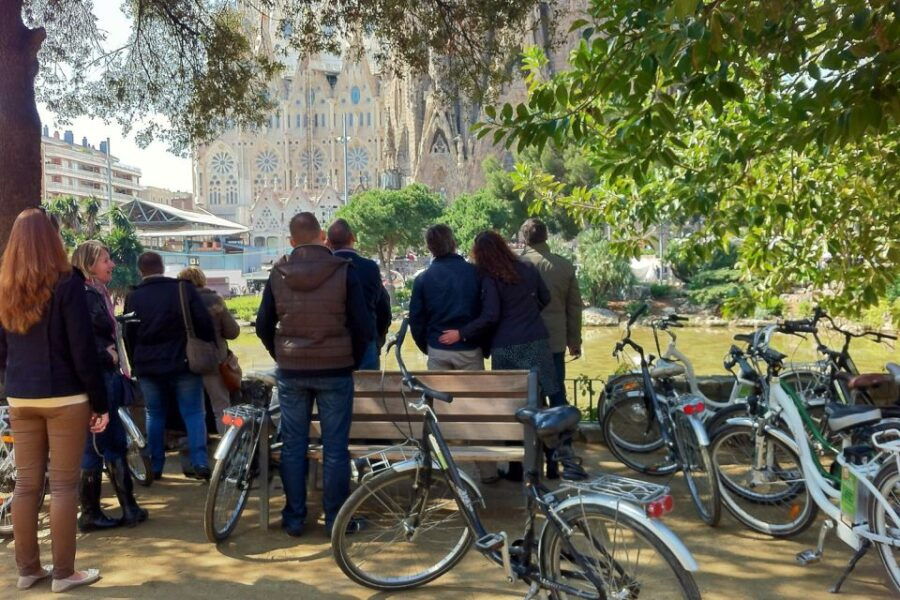 barcelona-personalized-private-e-bike-tour