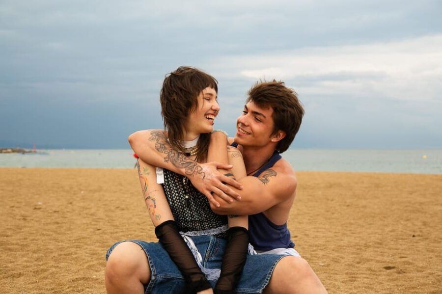 barcelona-photographic-madness-at-barceloneta-beach