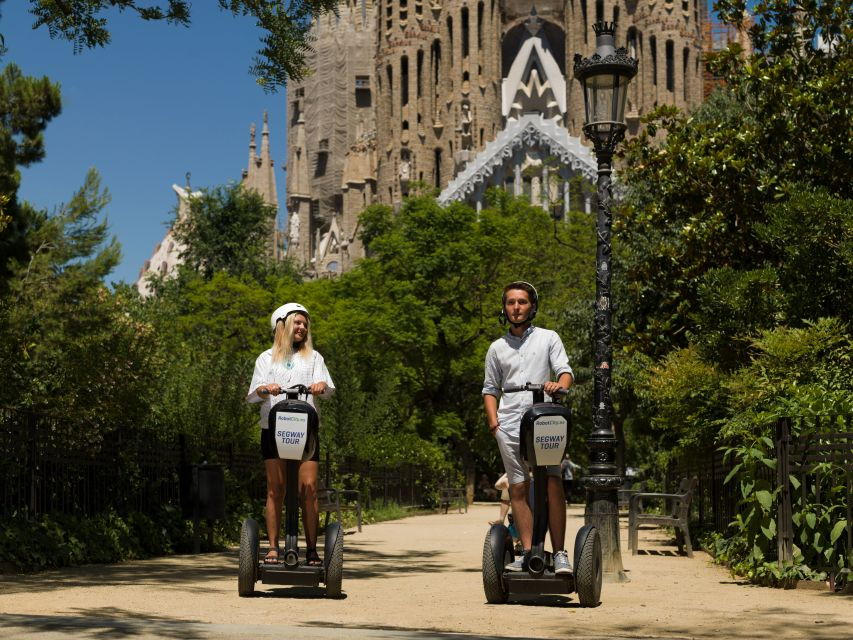 barcelona-private-gaudi-guided-segway-tour