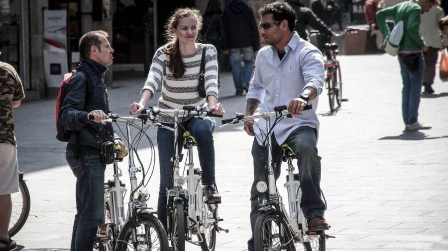 barcelona-small-group-or-private-bike-tour