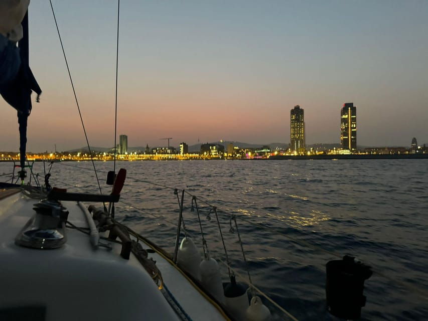 barcelona-sunset-sailboat-cruise-with-drinks-and-snacks