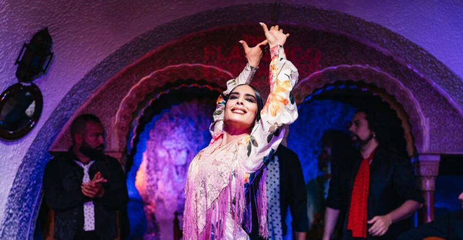 barcelona-tablao-flamenco-cordobes-show-and-drink-in-rambla