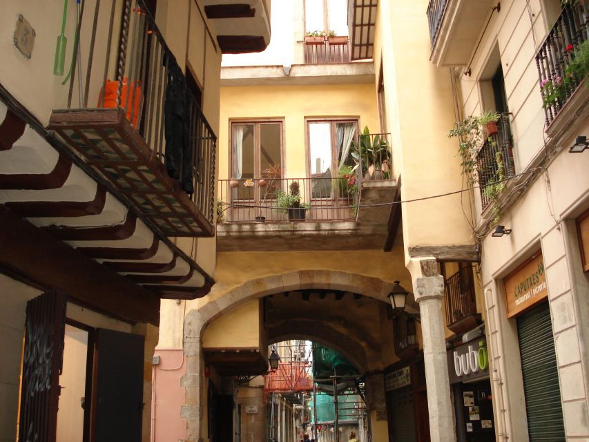 barcelona-the-cathedral-of-the-sea-literary-walking-tour