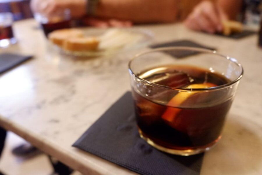 barcelonas-old-quarter-hidden-corners-with-food-wine