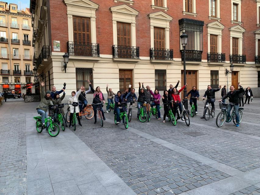 bike-tour-through-madrid-rio-and-casa-de-campo
