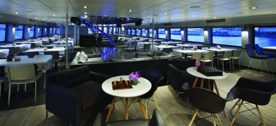 Boston: Buffet Lunch or Dinner Cruise on Boston Harbor