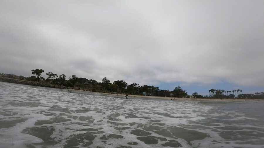Cali: Surfing Lesson With Local Instructors