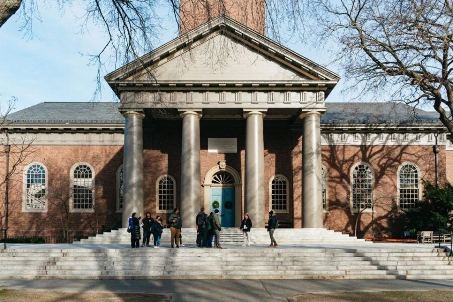 cambridge-harvard-university-student-guided-walking-tour