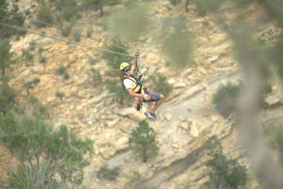 Cañon City: Royal Gorge 11-Line Extreme Zipline Experience