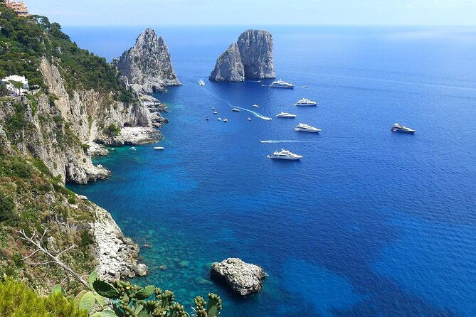 capri-boat-experience-from-naples