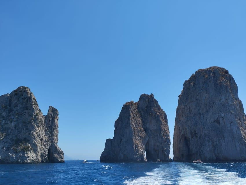 capri-express-guided-tour-from-naples