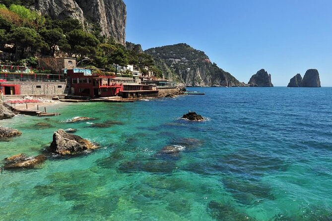 capri-island-guided-boat-tour-with-pickup-from-naples