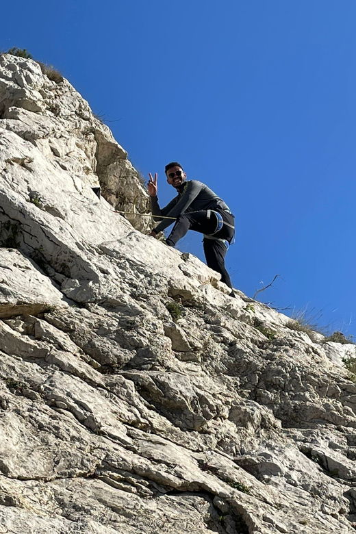 carry-le-rouet-climbing-in-the-calanques