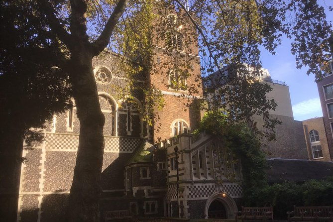 castles-crusaders-communists-courts