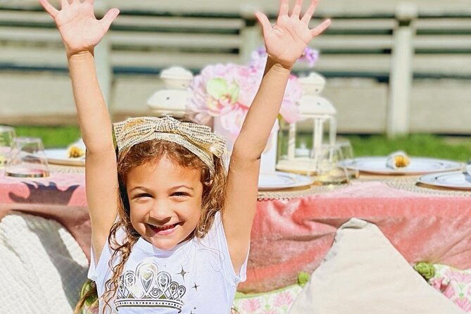 central-park-luxury-picnic-for-5-to-8-person