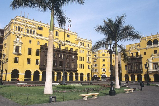 colonial-and-modern-lima