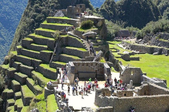 cusco-4d-3n-city-tour-sacred-valley-machu-picchu-rainbow-mountain