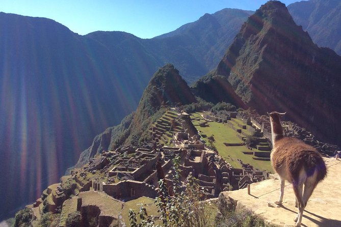 cusco-machu-picchu-sacred-valley-rainbow-mountain