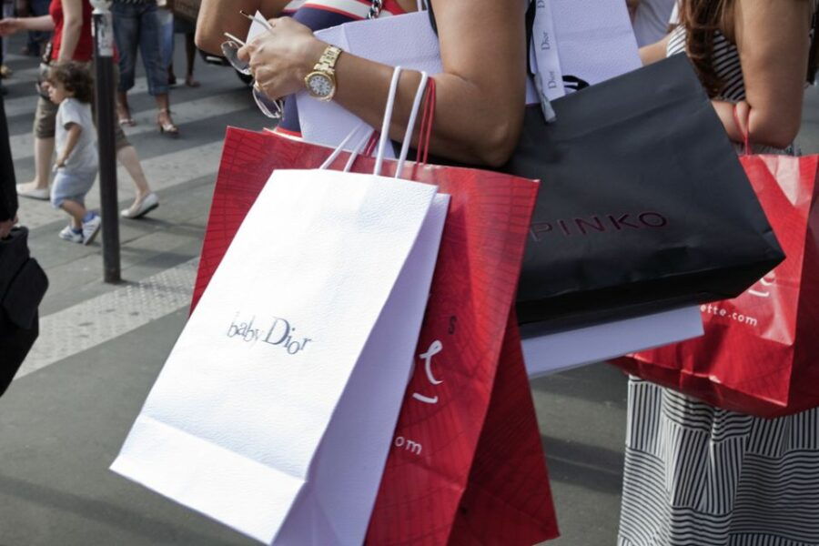 discount-couture-ultimate-paris-shopping-2h30-walking-tour