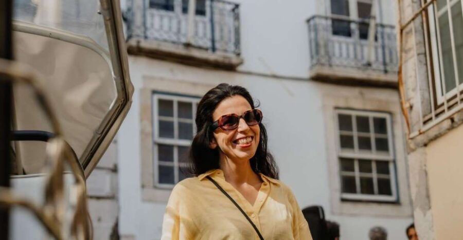 discover-lisbon-4h-tuk-tuk