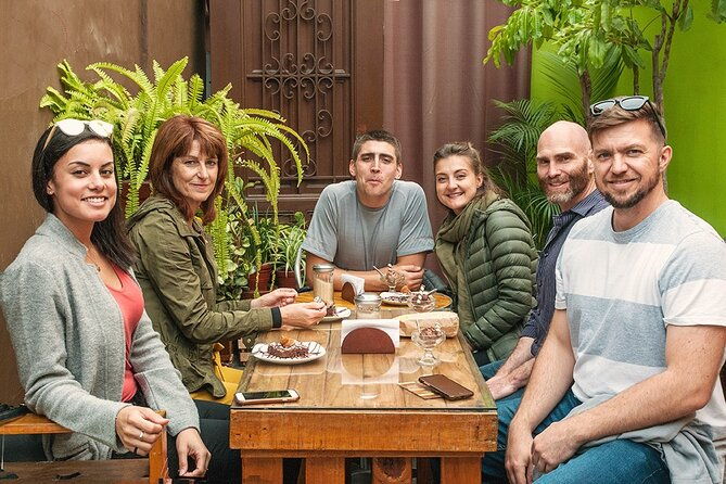 discover-miraflores-cuisine-5-eateries-local-market