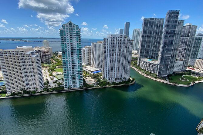 double-decker-city-tour-75-min-miami-cruise-millionaire-homes