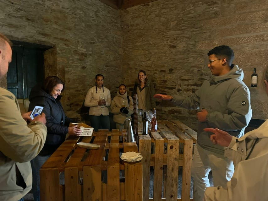 douro-valley-2-vineyards-lunch-and-typical-boat-ride