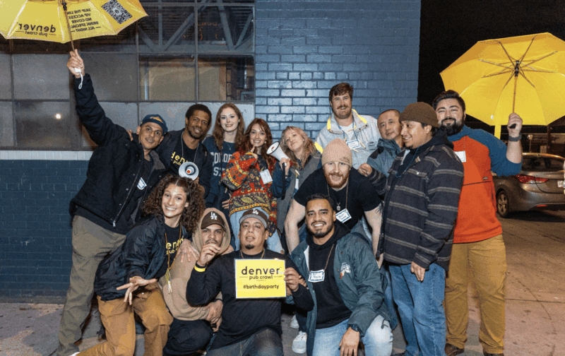 downtown-denver-pub-crawl-food-drinks-included