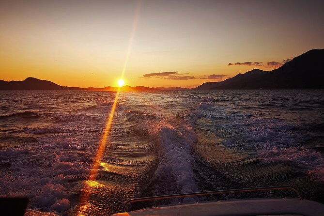 dubrovnik-sunset-cruise-private-boat-tour