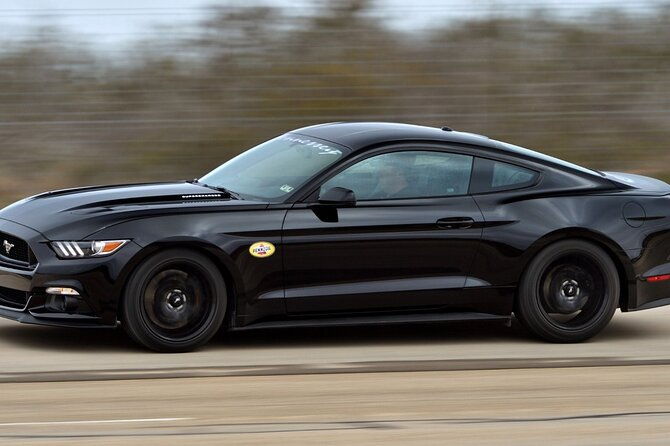 eiffel-tower-with-private-pick-up-from-your-hotel