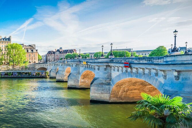 emily-in-paris-self-guided-walking-tour-with-an-app