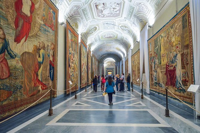 exclusive-vatican-museum-sistine-chapel-underground-catacombs-tour-and-tickets