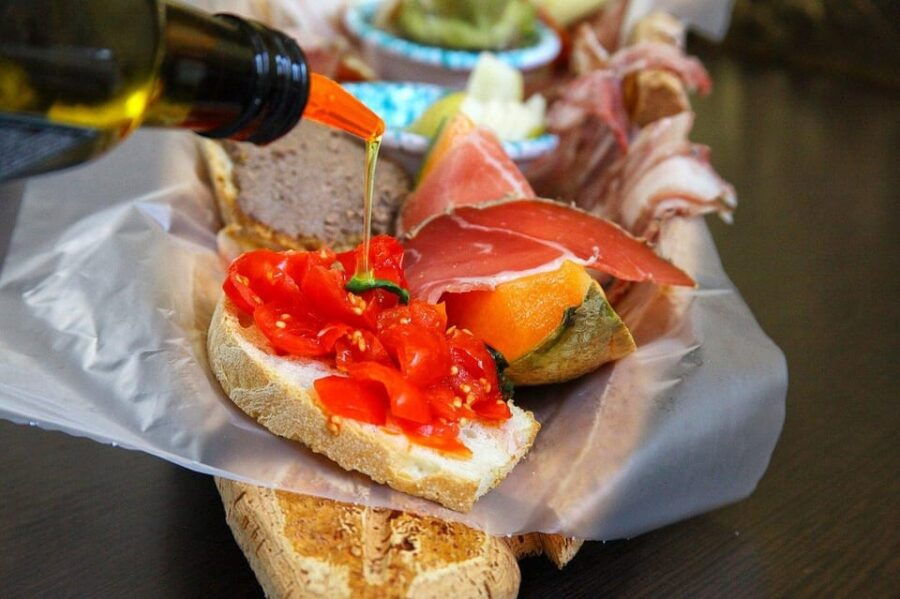 florence-city-tour-wine-food-tasting-at-osteria-dellok