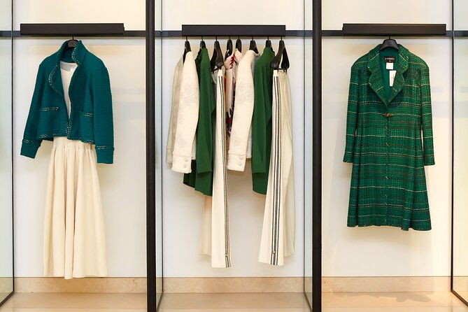 florence-local-fashion-designers-shopping-tour-with-a-stylist