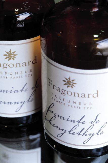 fragonard-paris-mini-perfume-workshop-in-chinese