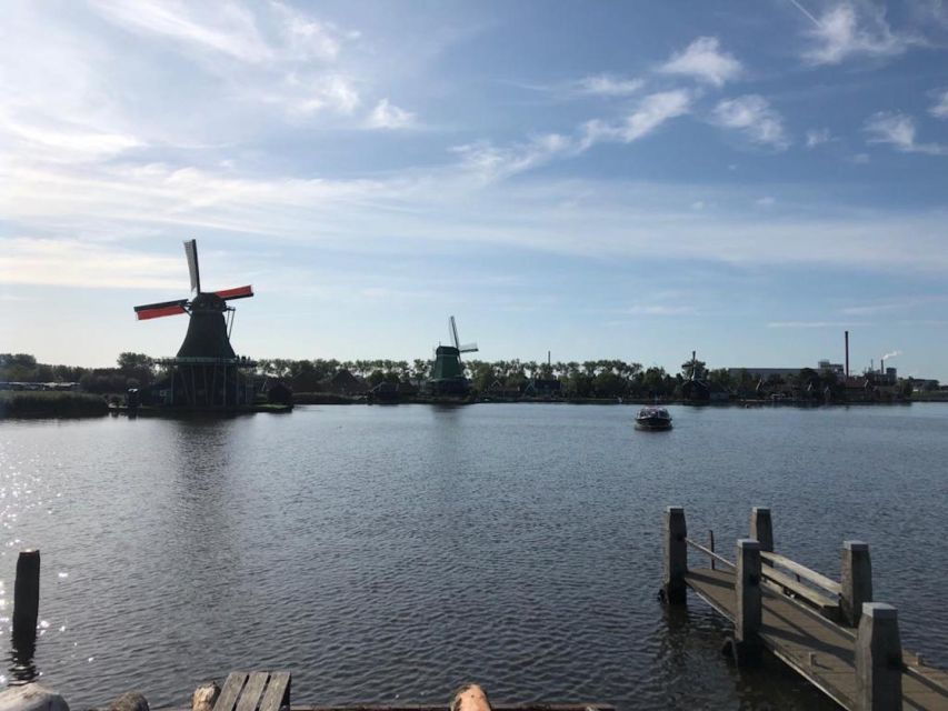 from-amsterdam-windmills-volendam-private-tour