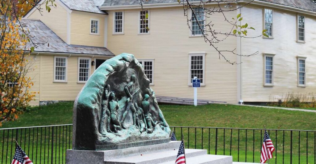 From Boston: Full-Day Historical Lexington & Concord Tour